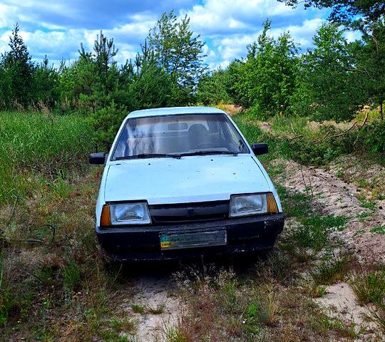 Білий ВАЗ 2108, об'ємом двигуна 1.6 л та пробігом 0 тис. км за 600 $, фото 1 на Automoto.ua