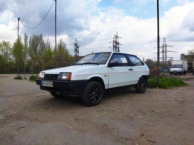 Белый ВАЗ 2108, объемом двигателя 1.5 л и пробегом 3 тыс. км за 1250 $, фото 1 на Automoto.ua