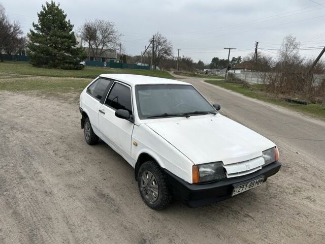 Белый ВАЗ 2108, объемом двигателя 0 л и пробегом 111 тыс. км за 565 $, фото 1 на Automoto.ua