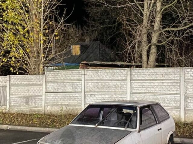 Белый ВАЗ 2108, объемом двигателя 1 л и пробегом 1 тыс. км за 354 $, фото 1 на Automoto.ua