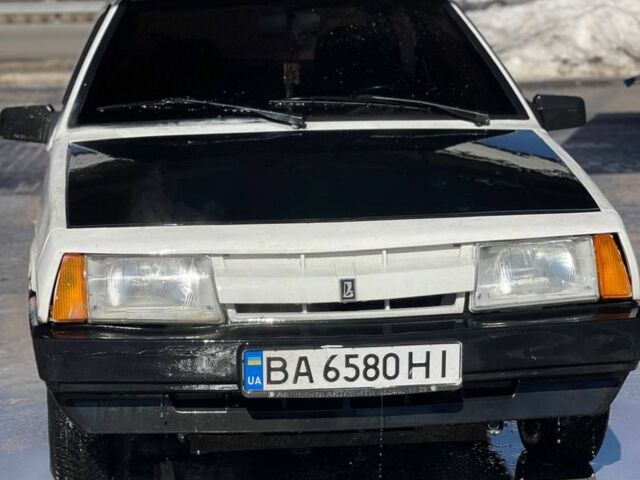 Белый ВАЗ 2108, объемом двигателя 1.3 л и пробегом 48 тыс. км за 670 $, фото 1 на Automoto.ua