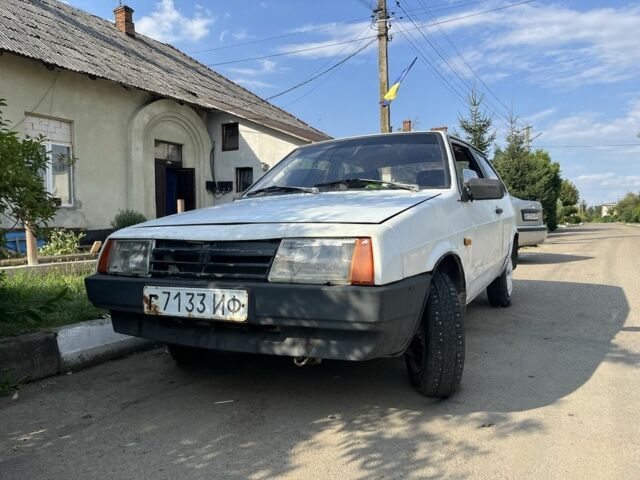 Белый ВАЗ 2108, объемом двигателя 0 л и пробегом 35 тыс. км за 281 $, фото 1 на Automoto.ua