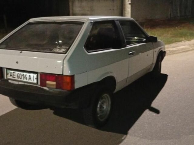 Белый ВАЗ 2108, объемом двигателя 1 л и пробегом 100 тыс. км за 542 $, фото 1 на Automoto.ua