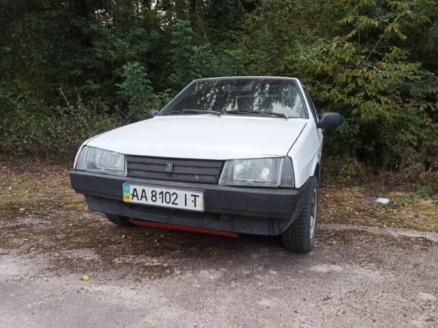 Белый ВАЗ 2108, объемом двигателя 0 л и пробегом 3 тыс. км за 1100 $, фото 1 на Automoto.ua