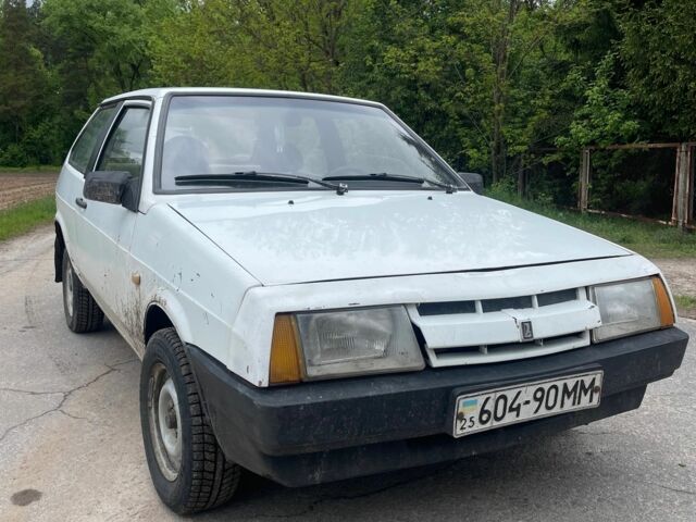 Белый ВАЗ 2108, объемом двигателя 0 л и пробегом 1000 тыс. км за 684 $, фото 1 на Automoto.ua
