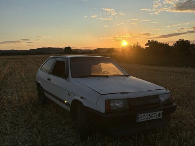 Белый ВАЗ 2108, объемом двигателя 0 л и пробегом 3 тыс. км за 180 $, фото 1 на Automoto.ua