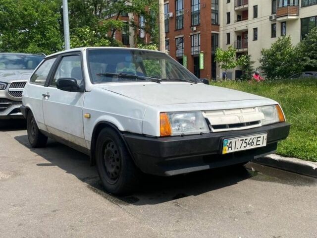 Белый ВАЗ 2108, объемом двигателя 1.3 л и пробегом 60 тыс. км за 26000 $, фото 1 на Automoto.ua