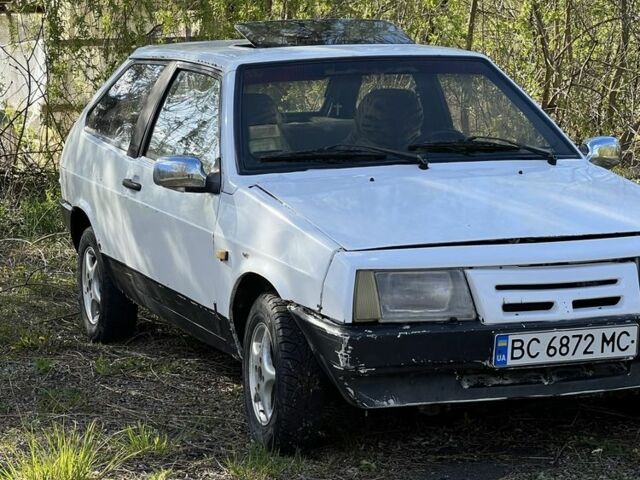 Белый ВАЗ 2108, объемом двигателя 1.3 л и пробегом 3 тыс. км за 600 $, фото 1 на Automoto.ua