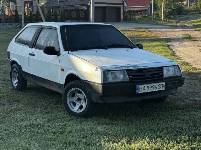Білий ВАЗ 2108, об'ємом двигуна 1.3 л та пробігом 100 тис. км за 943 $, фото 1 на Automoto.ua