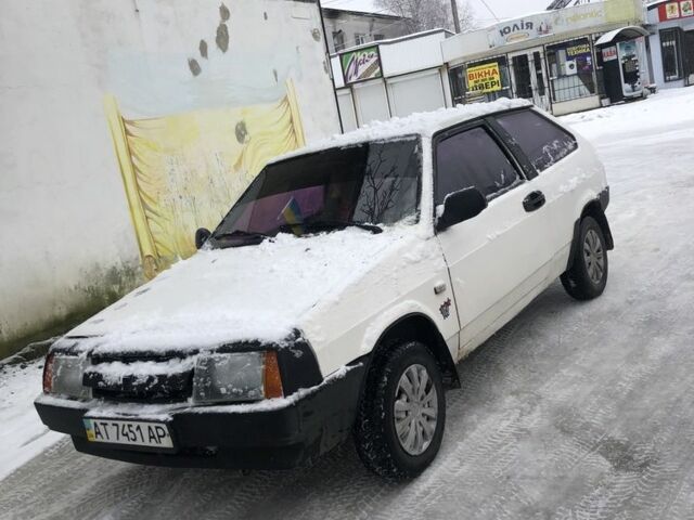 Белый ВАЗ 2108, объемом двигателя 1 л и пробегом 14 тыс. км за 830 $, фото 1 на Automoto.ua