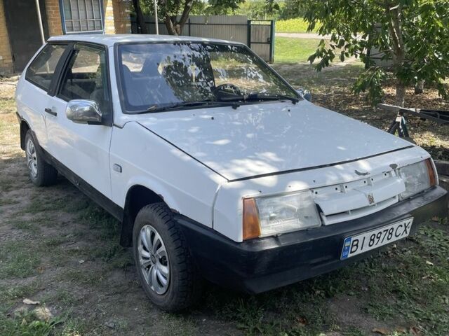 Белый ВАЗ 2108, объемом двигателя 1.3 л и пробегом 150 тыс. км за 449 $, фото 1 на Automoto.ua