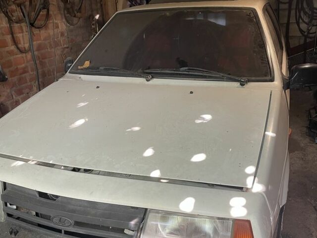 Білий ВАЗ 2108, об'ємом двигуна 1.3 л та пробігом 700 тис. км за 805 $, фото 1 на Automoto.ua