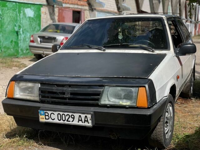 Белый ВАЗ 2108, объемом двигателя 1.3 л и пробегом 3 тыс. км за 600 $, фото 1 на Automoto.ua