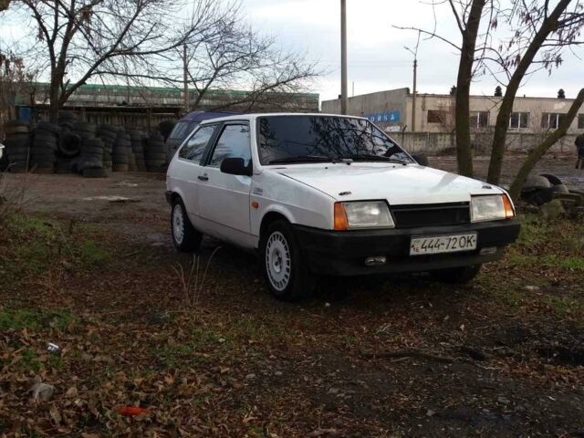 Белый ВАЗ 2108, объемом двигателя 1 л и пробегом 133 тыс. км за 1500 $, фото 1 на Automoto.ua