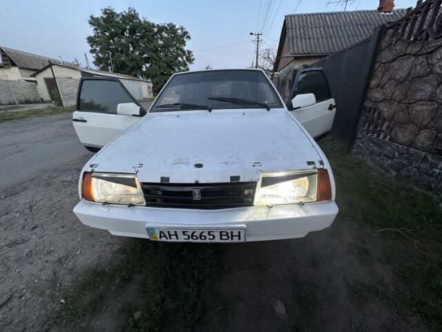 Білий ВАЗ 2108, об'ємом двигуна 1.5 л та пробігом 8 тис. км за 600 $, фото 1 на Automoto.ua