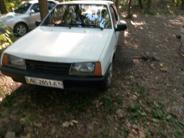 Белый ВАЗ 2108, объемом двигателя 1.6 л и пробегом 99 тыс. км за 693 $, фото 1 на Automoto.ua