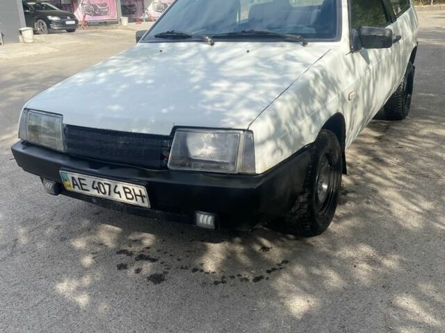 Белый ВАЗ 2108, объемом двигателя 1.5 л и пробегом 200 тыс. км за 749 $, фото 1 на Automoto.ua