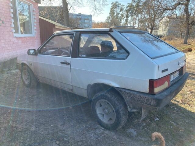 Белый ВАЗ 2108, объемом двигателя 1.5 л и пробегом 100 тыс. км за 565 $, фото 1 на Automoto.ua