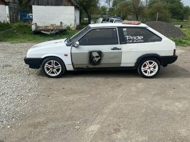 Белый ВАЗ 2108, объемом двигателя 1.33 л и пробегом 32 тыс. км за 850 $, фото 1 на Automoto.ua