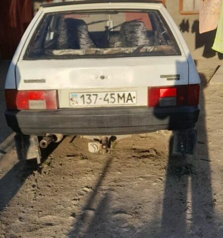 Белый ВАЗ 2108, объемом двигателя 7 л и пробегом 3 тыс. км за 800 $, фото 1 на Automoto.ua