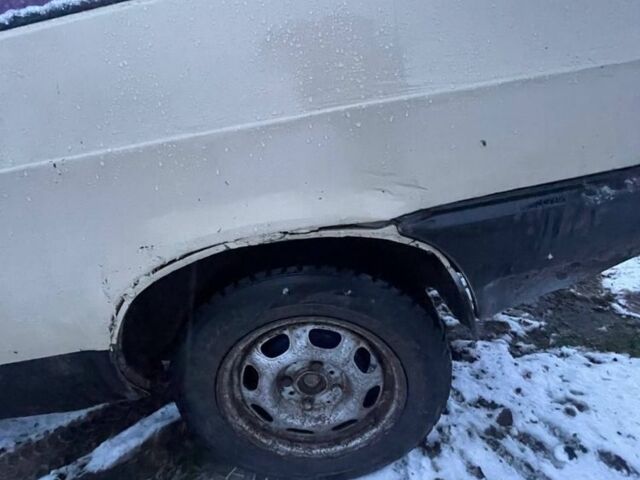 Белый ВАЗ 2108, объемом двигателя 1.5 л и пробегом 42 тыс. км за 900 $, фото 1 на Automoto.ua