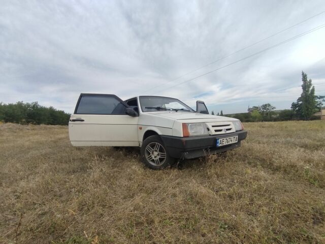 Білий ВАЗ 2108, об'ємом двигуна 1.3 л та пробігом 160 тис. км за 952 $, фото 1 на Automoto.ua