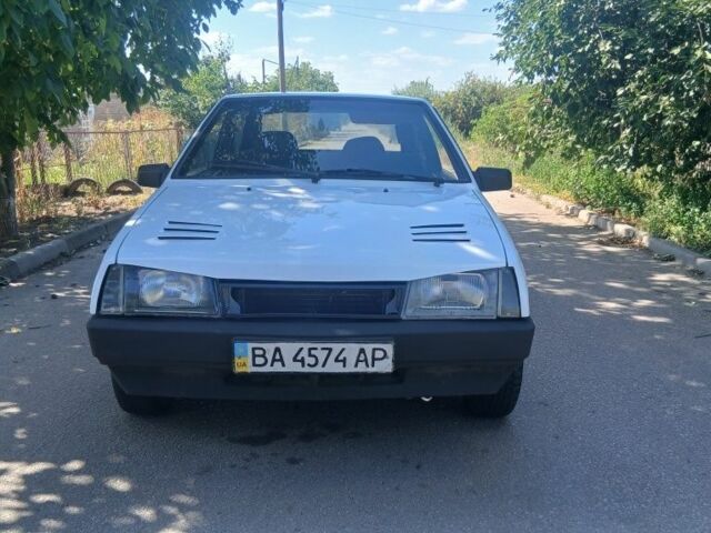 Белый ВАЗ 2108, объемом двигателя 0 л и пробегом 1000 тыс. км за 798 $, фото 1 на Automoto.ua