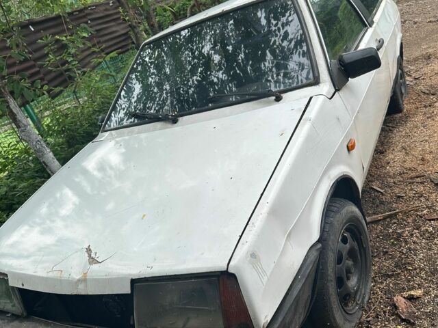Белый ВАЗ 2108, объемом двигателя 0 л и пробегом 3 тыс. км за 340 $, фото 1 на Automoto.ua