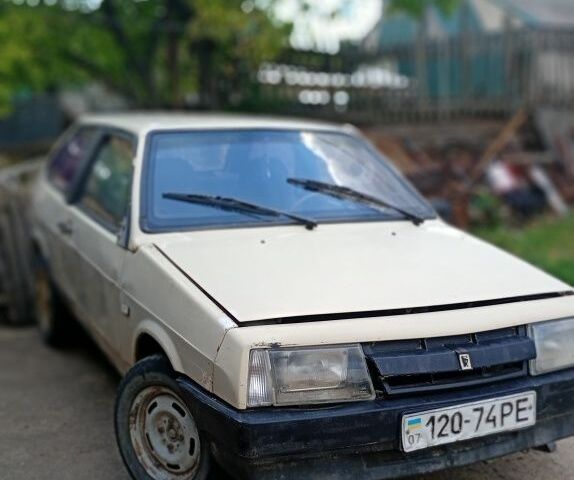 Белый ВАЗ 2108, объемом двигателя 0 л и пробегом 1000 тыс. км за 360 $, фото 1 на Automoto.ua