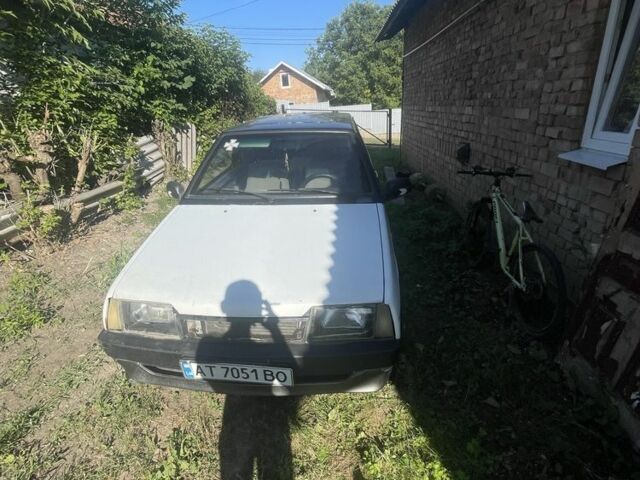 Белый ВАЗ 2108, объемом двигателя 1.3 л и пробегом 2 тыс. км за 600 $, фото 1 на Automoto.ua