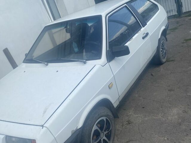 Белый ВАЗ 2108, объемом двигателя 0 л и пробегом 2 тыс. км за 700 $, фото 1 на Automoto.ua