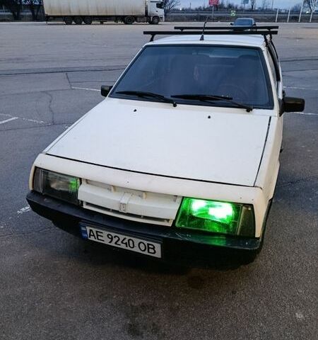 Бежевий ВАЗ 2108, об'ємом двигуна 1.3 л та пробігом 77 тис. км за 1000 $, фото 1 на Automoto.ua