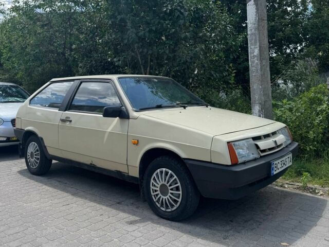 Бежевый ВАЗ 2108, объемом двигателя 1.3 л и пробегом 100 тыс. км за 1500 $, фото 1 на Automoto.ua
