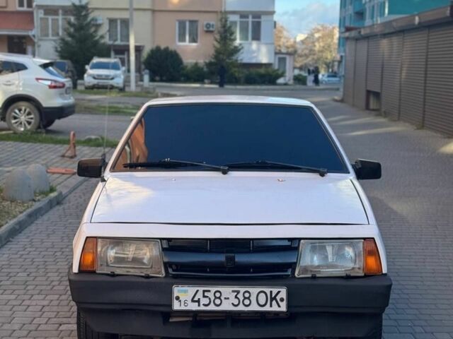 Бежевый ВАЗ 2108, объемом двигателя 1.3 л и пробегом 221 тыс. км за 592 $, фото 1 на Automoto.ua