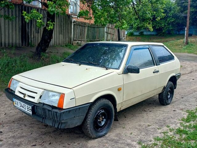 Бежевый ВАЗ 2108, объемом двигателя 1.3 л и пробегом 100 тыс. км за 1100 $, фото 1 на Automoto.ua