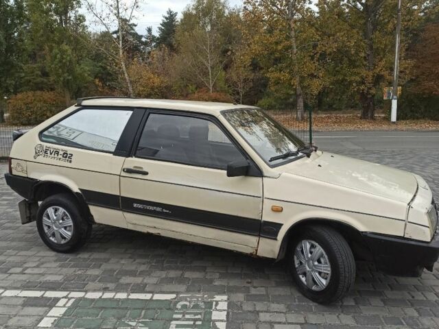 Бежевый ВАЗ 2108, объемом двигателя 1.5 л и пробегом 200 тыс. км за 497 $, фото 1 на Automoto.ua