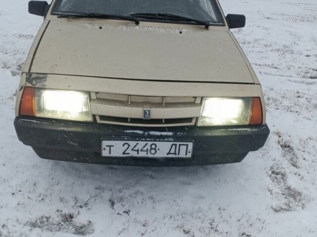 Бежевый ВАЗ 2108, объемом двигателя 1.3 л и пробегом 150 тыс. км за 698 $, фото 1 на Automoto.ua