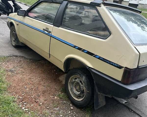 Бежевий ВАЗ 2108, об'ємом двигуна 1.5 л та пробігом 375 тис. км за 510 $, фото 1 на Automoto.ua