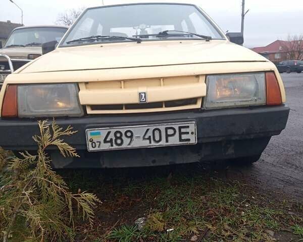 Бежевый ВАЗ 2108, объемом двигателя 1.3 л и пробегом 211 тыс. км за 280 $, фото 1 на Automoto.ua
