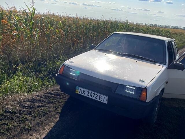 Бежевый ВАЗ 2108, объемом двигателя 1.5 л и пробегом 167 тыс. км за 1500 $, фото 1 на Automoto.ua