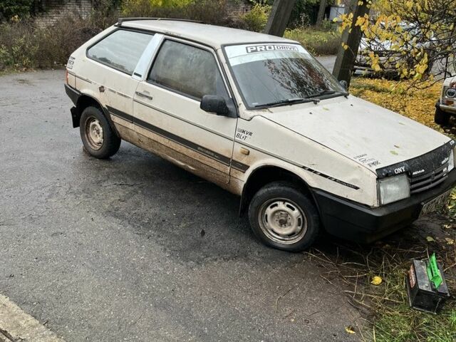 ВАЗ 2108 1987 в Кривом Роге на Automoto.ua Бежевый ВАЗ 2108, объемом двигателя 1.3 л и пробегом 1000 тыс. км за 368 $, фото 1 на Automoto.ua