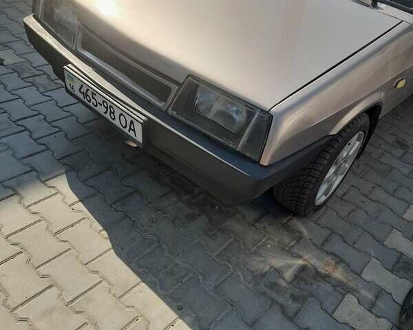 Бежевий ВАЗ 2108, об'ємом двигуна 1.8 л та пробігом 150 тис. км за 2000 $, фото 1 на Automoto.ua