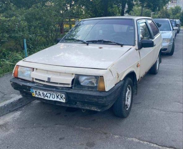 Бежевый ВАЗ 2108, объемом двигателя 1.3 л и пробегом 120 тыс. км за 331 $, фото 1 на Automoto.ua