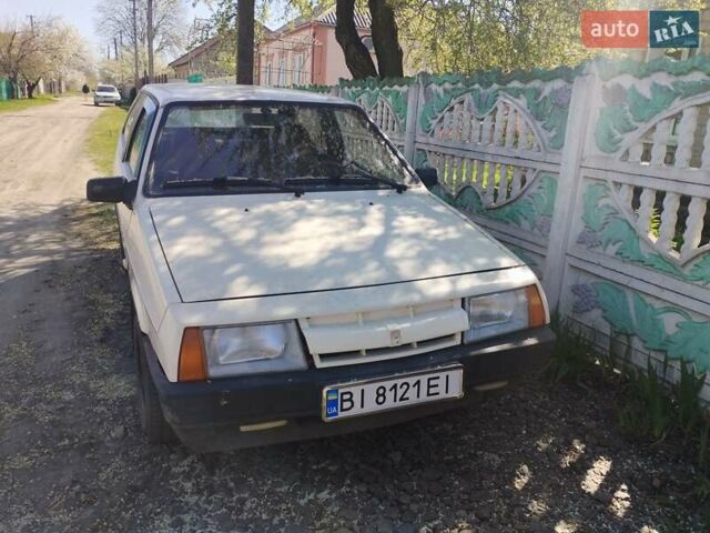 Бежевый ВАЗ 2108, объемом двигателя 1.3 л и пробегом 300 тыс. км за 578 $, фото 1 на Automoto.ua