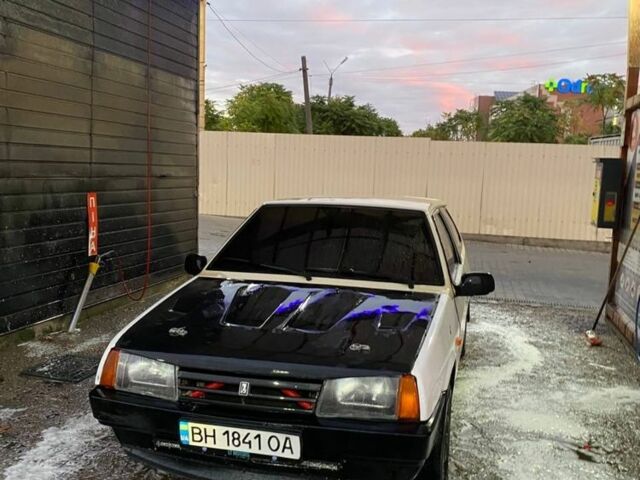 Бежевый ВАЗ 2108, объемом двигателя 1.3 л и пробегом 290 тыс. км за 1300 $, фото 1 на Automoto.ua