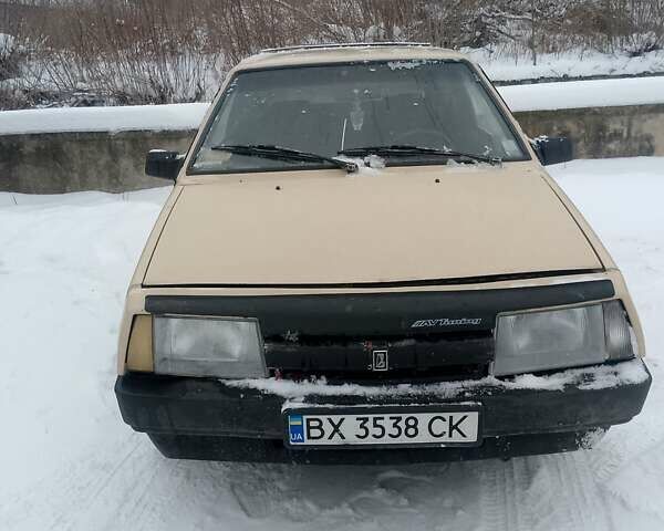 Бежевый ВАЗ 2108, объемом двигателя 1.5 л и пробегом 80 тыс. км за 550 $, фото 1 на Automoto.ua
