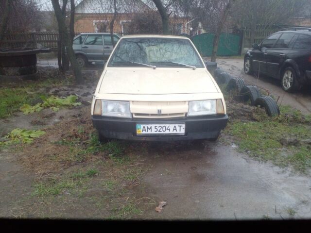 Бежевий ВАЗ 2108, об'ємом двигуна 1 л та пробігом 1 тис. км за 473 $, фото 1 на Automoto.ua