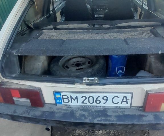 Бежевый ВАЗ 2108, объемом двигателя 1.5 л и пробегом 500 тыс. км за 750 $, фото 1 на Automoto.ua