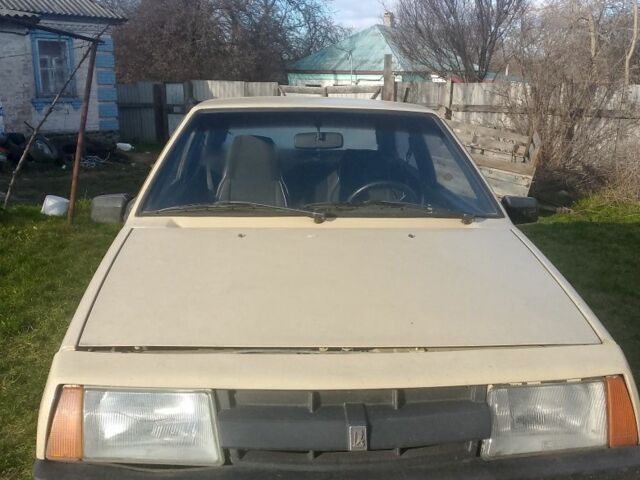 Бежевый ВАЗ 2108, объемом двигателя 1.5 л и пробегом 3 тыс. км за 592 $, фото 1 на Automoto.ua