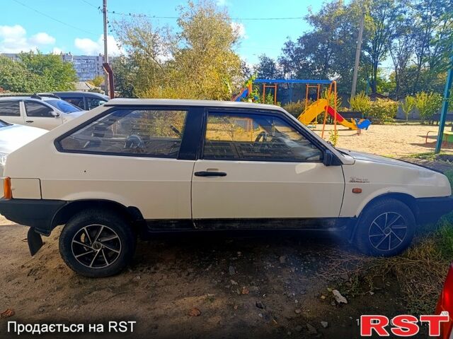 Бежевий ВАЗ 2108, об'ємом двигуна 1.5 л та пробігом 300 тис. км за 1300 $, фото 1 на Automoto.ua